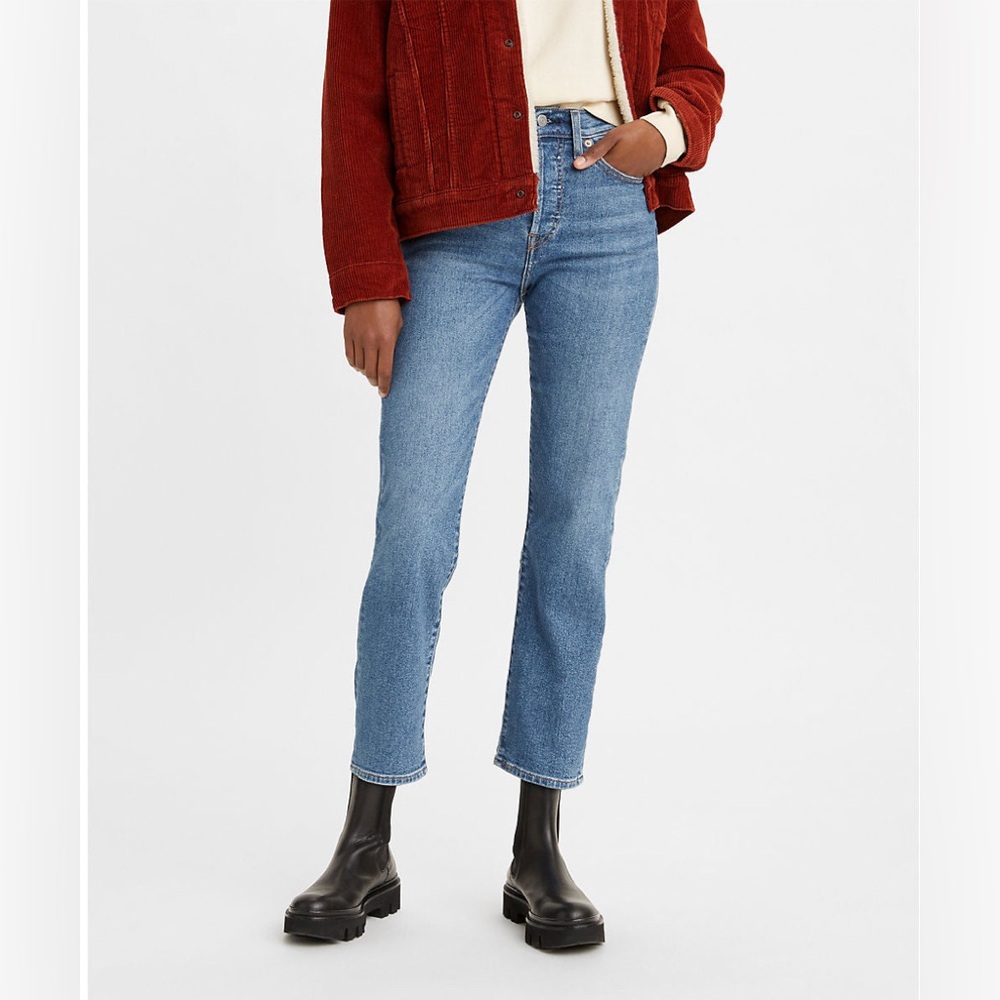 Levi's Women's Wedgie Straight Fit Jeans - Love in the Mist Size 27